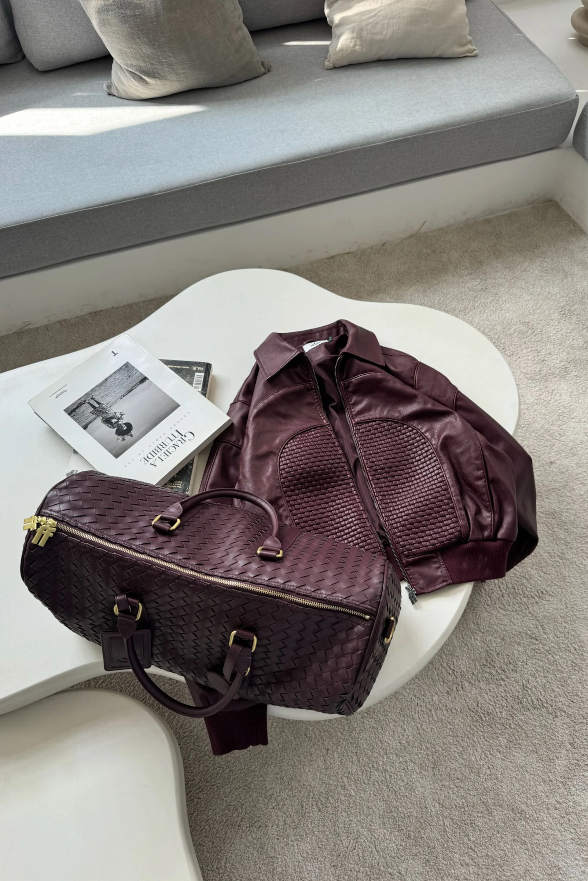 Country Burgundy Duffle Bag - Image 2
