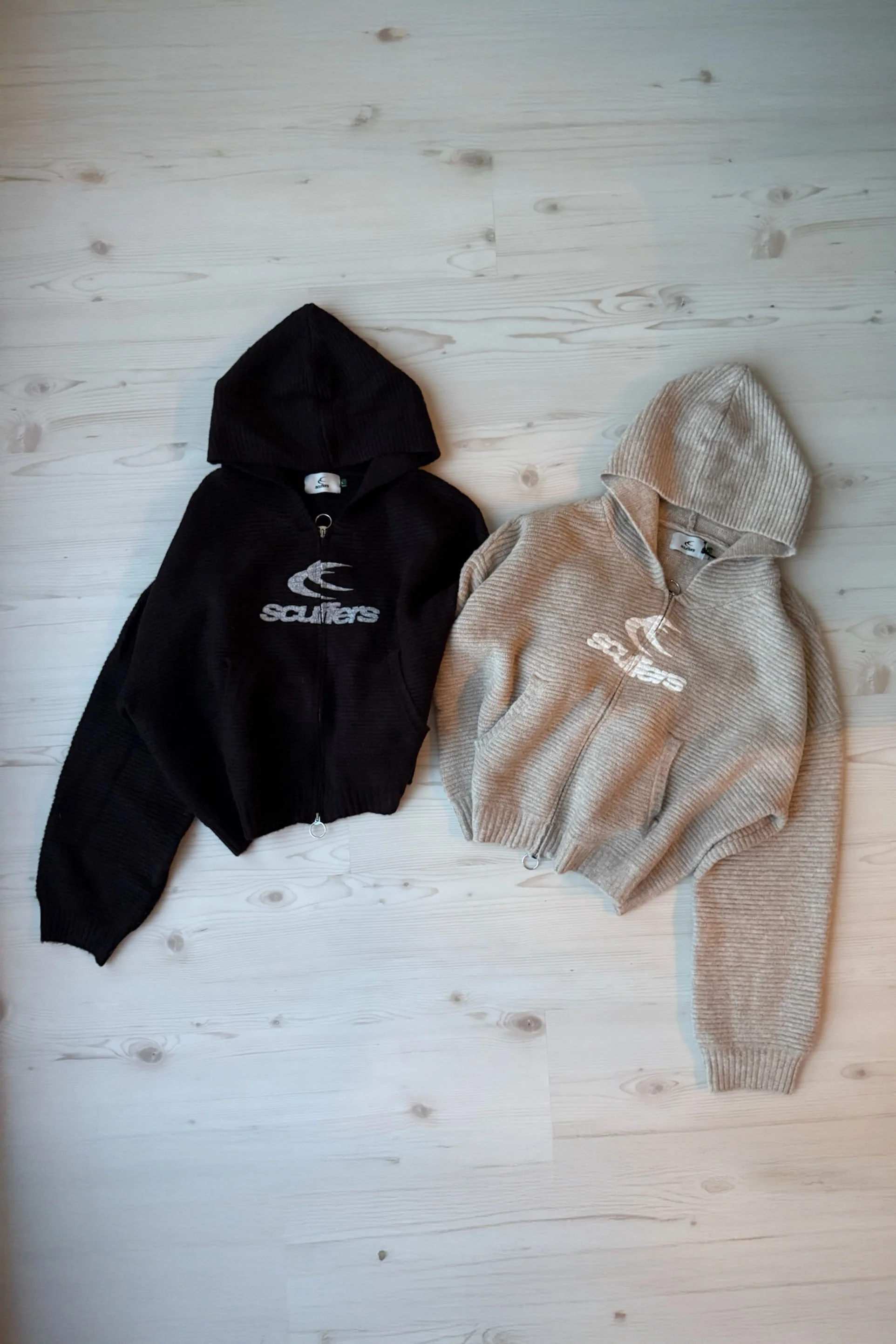 Roots Brown Knit Zipper - Image 7